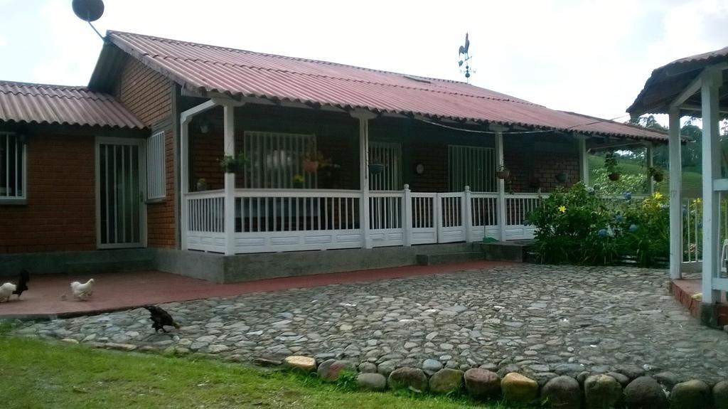 Bed and Breakfast La Gaviota Bnb Филандия Экстерьер фото